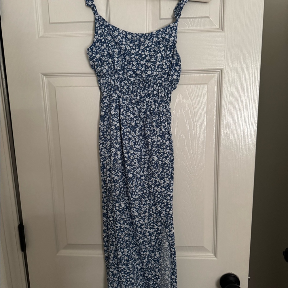 Pink Lily Blue and White Ruched Tiered Sundress